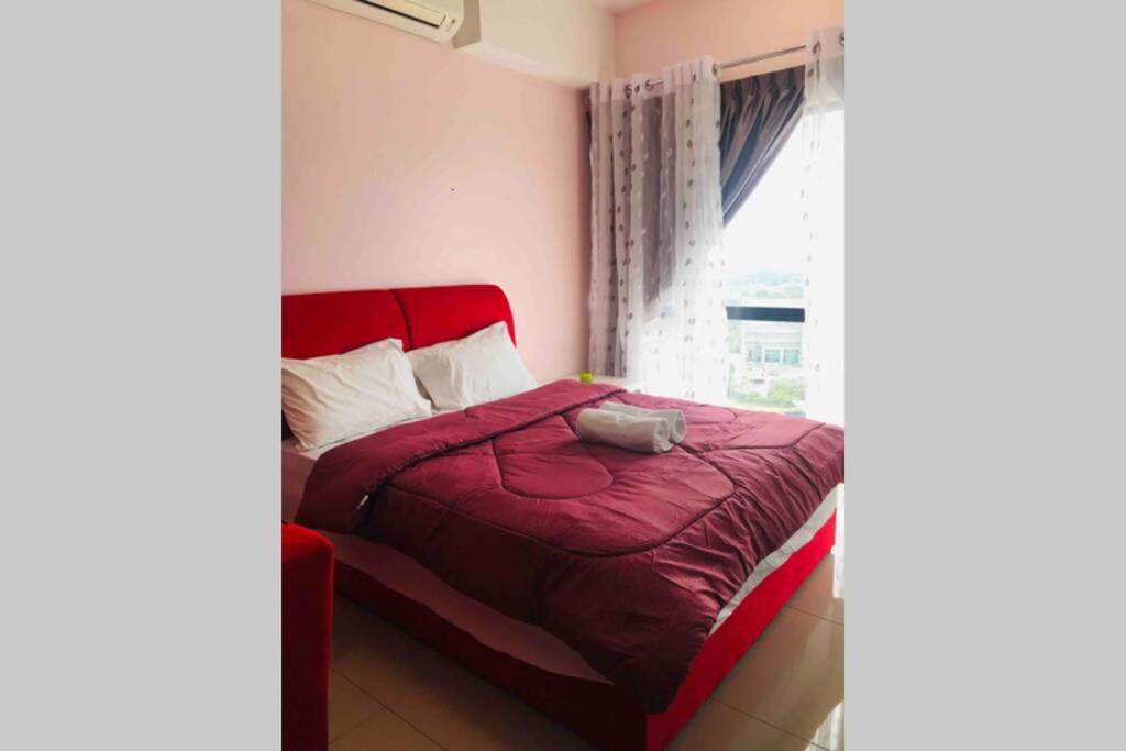 Hb1512- Hyve Studio Unit, Lake View, Cyberjaya, Free Wi-Fi, Free Parking, Netflix,Pool, 3038 Kültér fotó