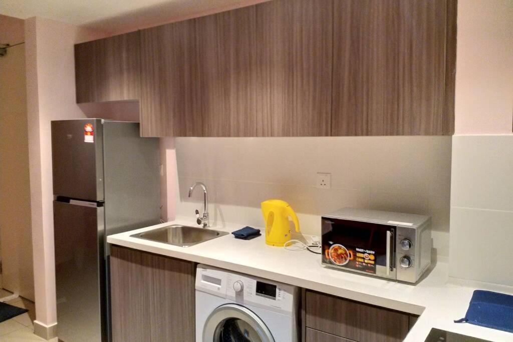 Hb1512- Hyve Studio Unit, Lake View, Cyberjaya, Free Wi-Fi, Free Parking, Netflix,Pool, 3038 Kültér fotó